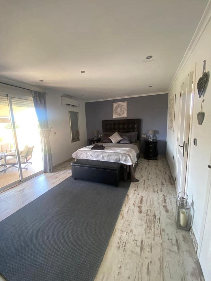 5 soveværelse Finca/Landehus til salg i Albatera med swimmingpool - € 399.950 (Ref: 9568064)