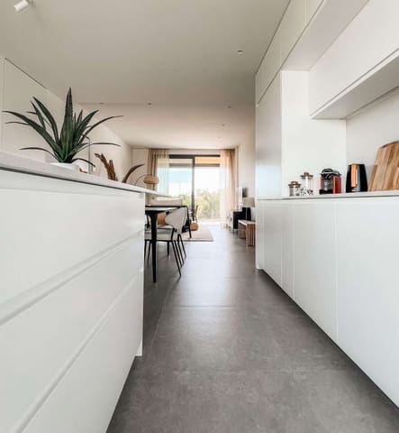 2 soveværelse Strandlejlighed til salg i Campoamor, Orihuela med swimmingpool - € 395.000 (Ref: 9627258)