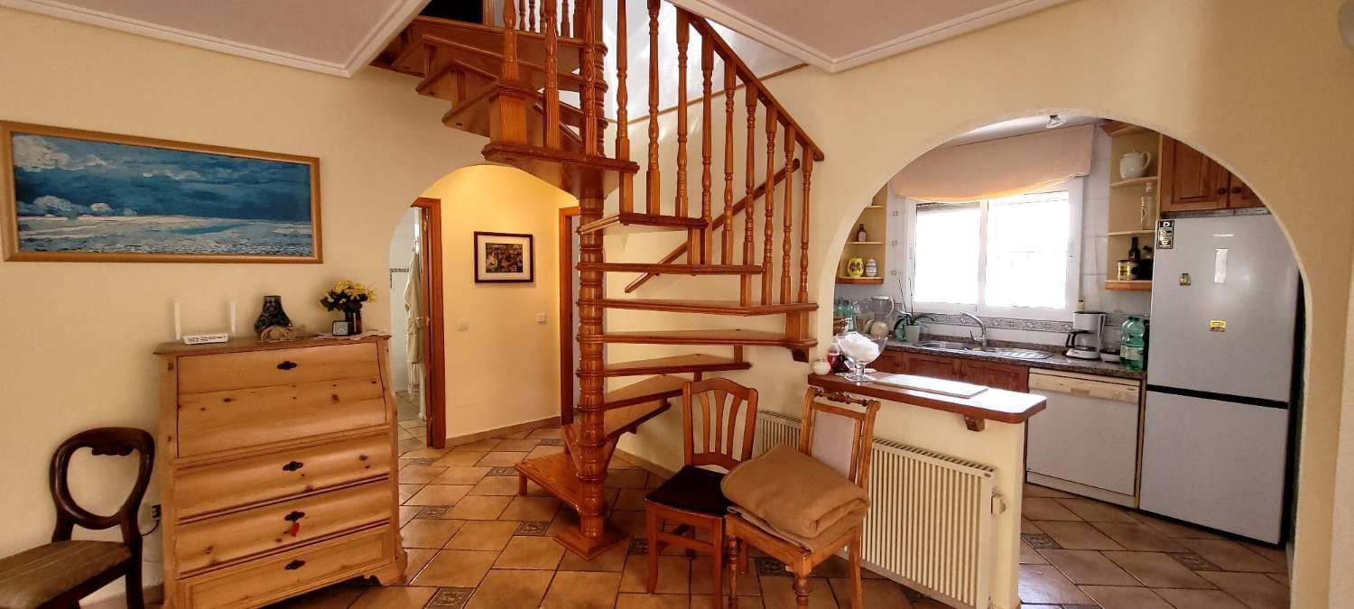 3 bedroom Villa for sale in Pinar de Campoverde with pool - € 399,000 (Ref: 9679505)