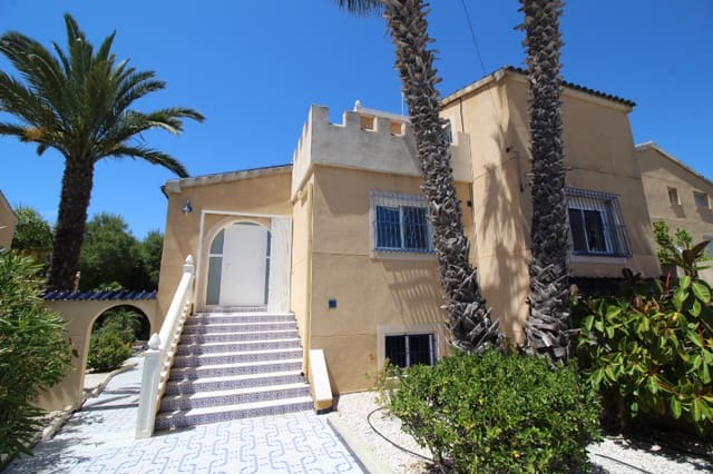 5 slaapkamer Villa te koop in Pinar de Campoverde, Pilar de la Horadada met zwembad - € 399.000 (Ref: 9679505)
