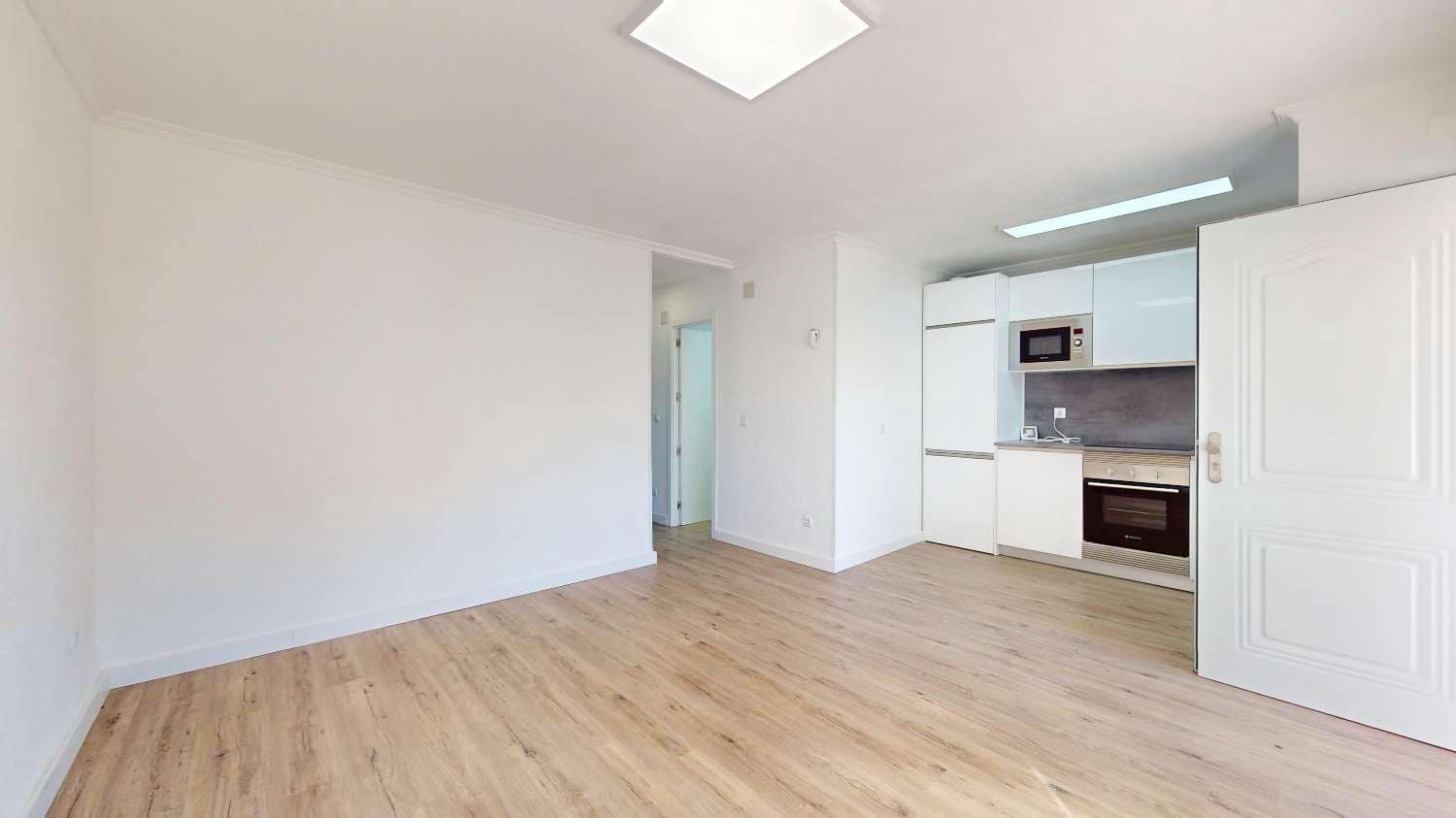 2 makuuhuone Ranta-asunto myytävänä paikassa Orihuela Costa mukana uima-altaan - 225 000 € (Ref: 9714543)