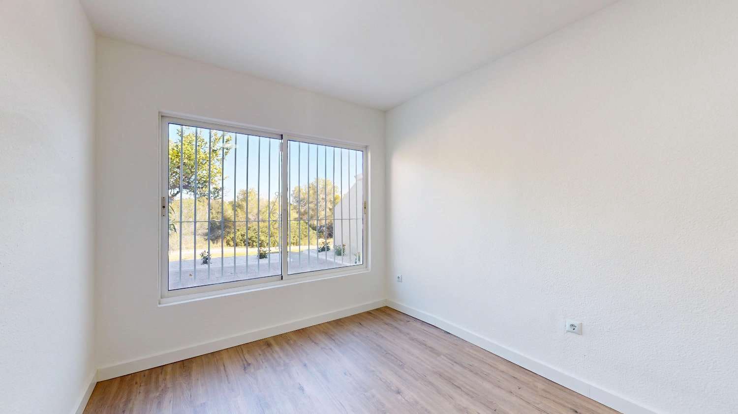 2 makuuhuone Ranta-asunto myytävänä paikassa Orihuela Costa mukana uima-altaan - 225 000 € (Ref: 9714543)