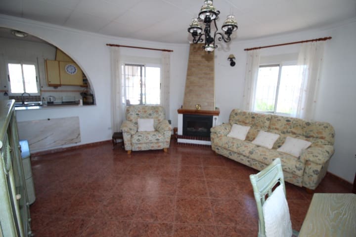 3 sypialnia Willa na sprzedaż w Torrevieja z basenem - 349 000 € (Ref: 9721147)