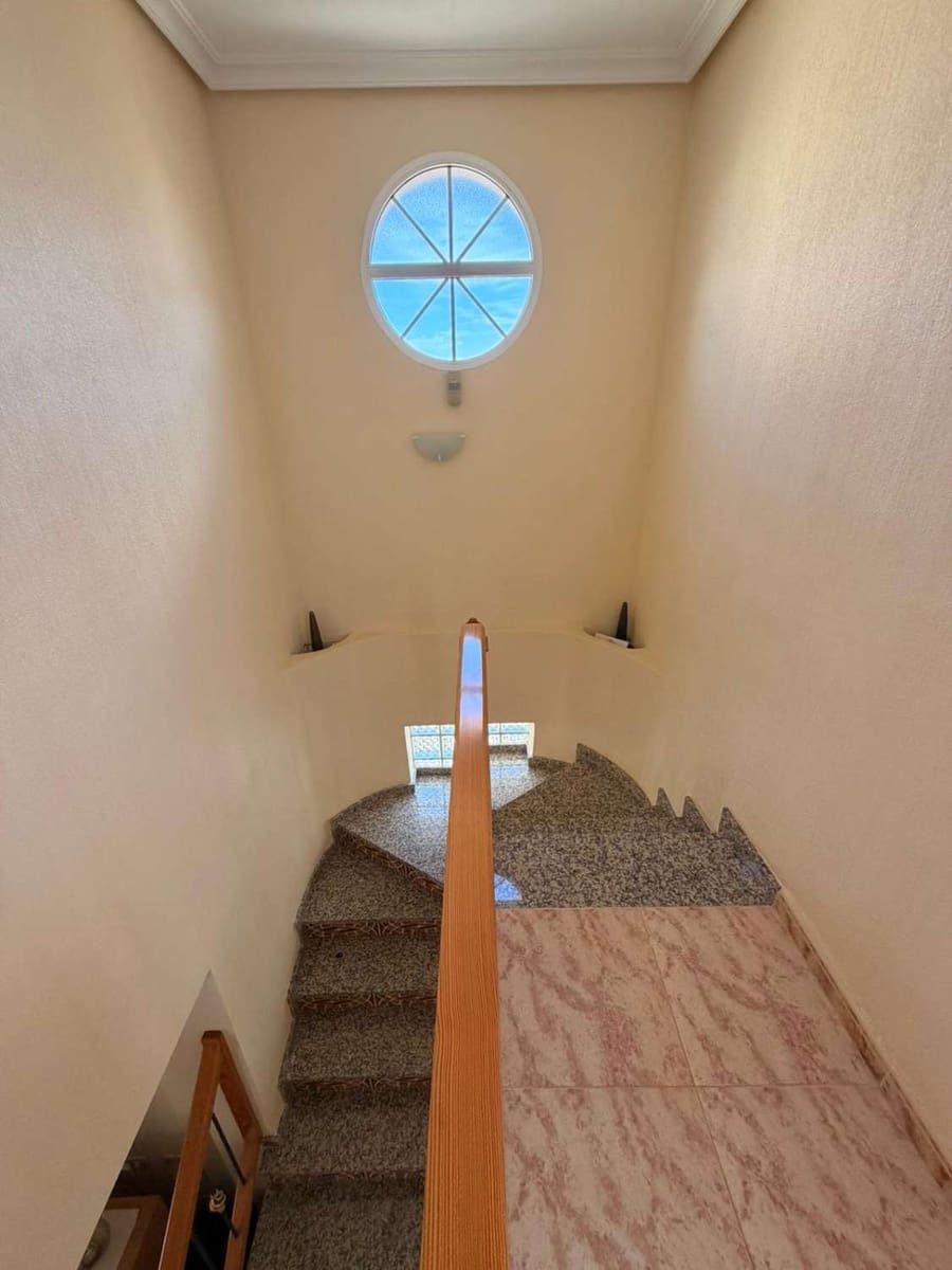 3 soverom Rekkehus til salgs i Orihuela Costa med svømmebasseng - € 239 000 (Ref: 9735214)