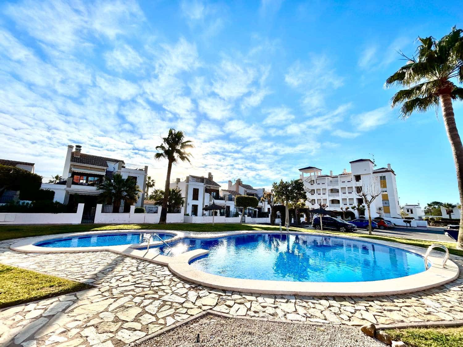 2 chambre Appartement de Plage à vendre à Orihuela Costa avec piscine - 190 000 € (Ref: 9755350)