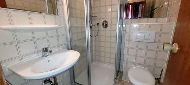Bungalow de 2 habitaciones en La Siesta, Torrevieja en venta - 105.000 € (Ref: 9788170)