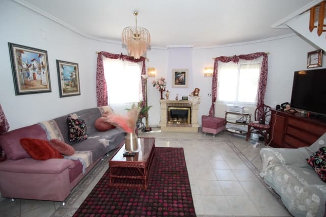 3 sypialnia Willa na sprzedaż w La Siesta, Torrevieja z basenem - 370 000 € (Ref: 9790284)