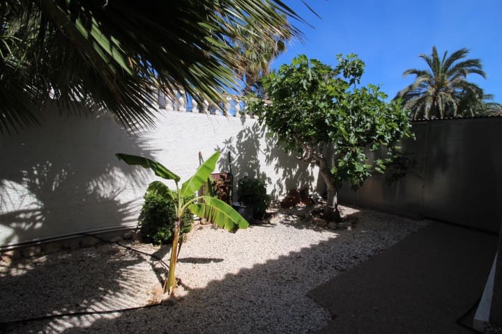 3 sypialnia Willa na sprzedaż w La Siesta z basenem - 370 000 € (Ref: 9790284)