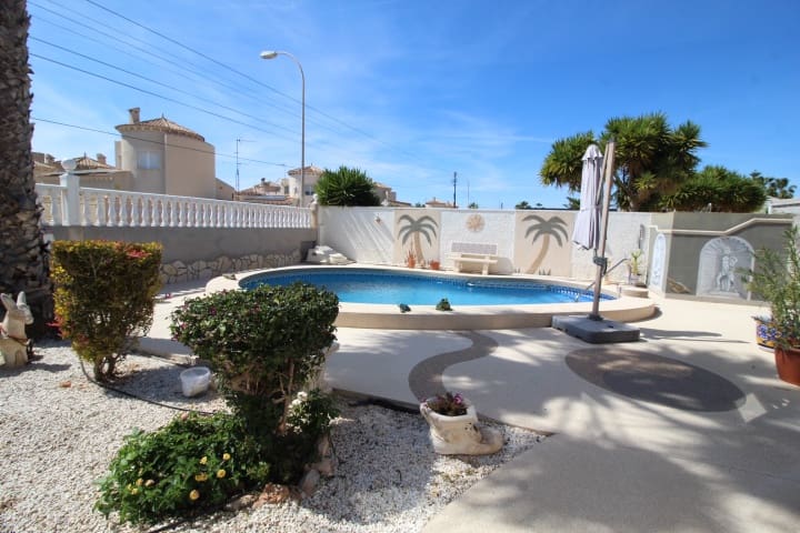 3 sypialnia Willa na sprzedaż w La Siesta z basenem - 370 000 € (Ref: 9790284)