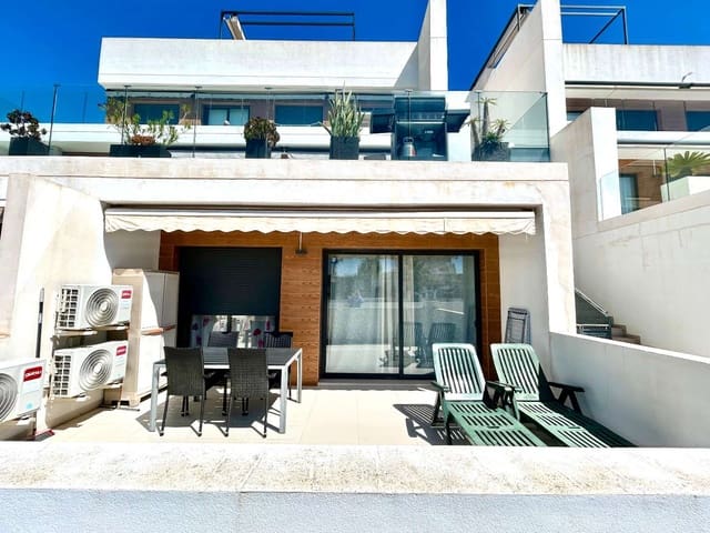 2 quarto Apartamento de Praia para venda em La Zenia, Orihuela com piscina - 275 000 € (Ref: 9806150)