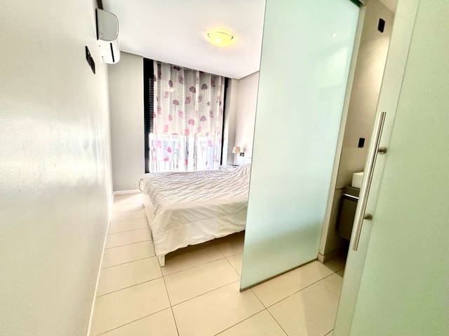 2 quarto Apartamento de Praia para venda em La Zenia, Orihuela com piscina - 275 000 € (Ref: 9806150)