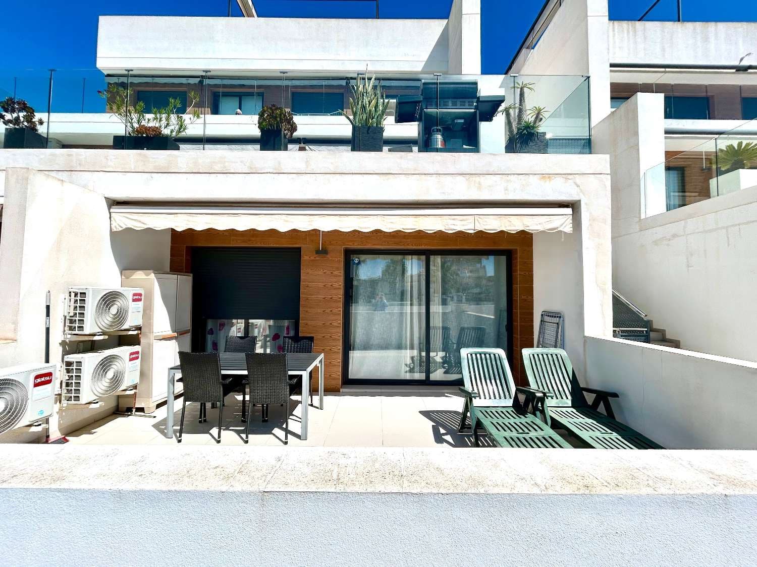 2 quarto Apartamento de Praia para venda em La Zenia com piscina - 275 000 € (Ref: 9806150)