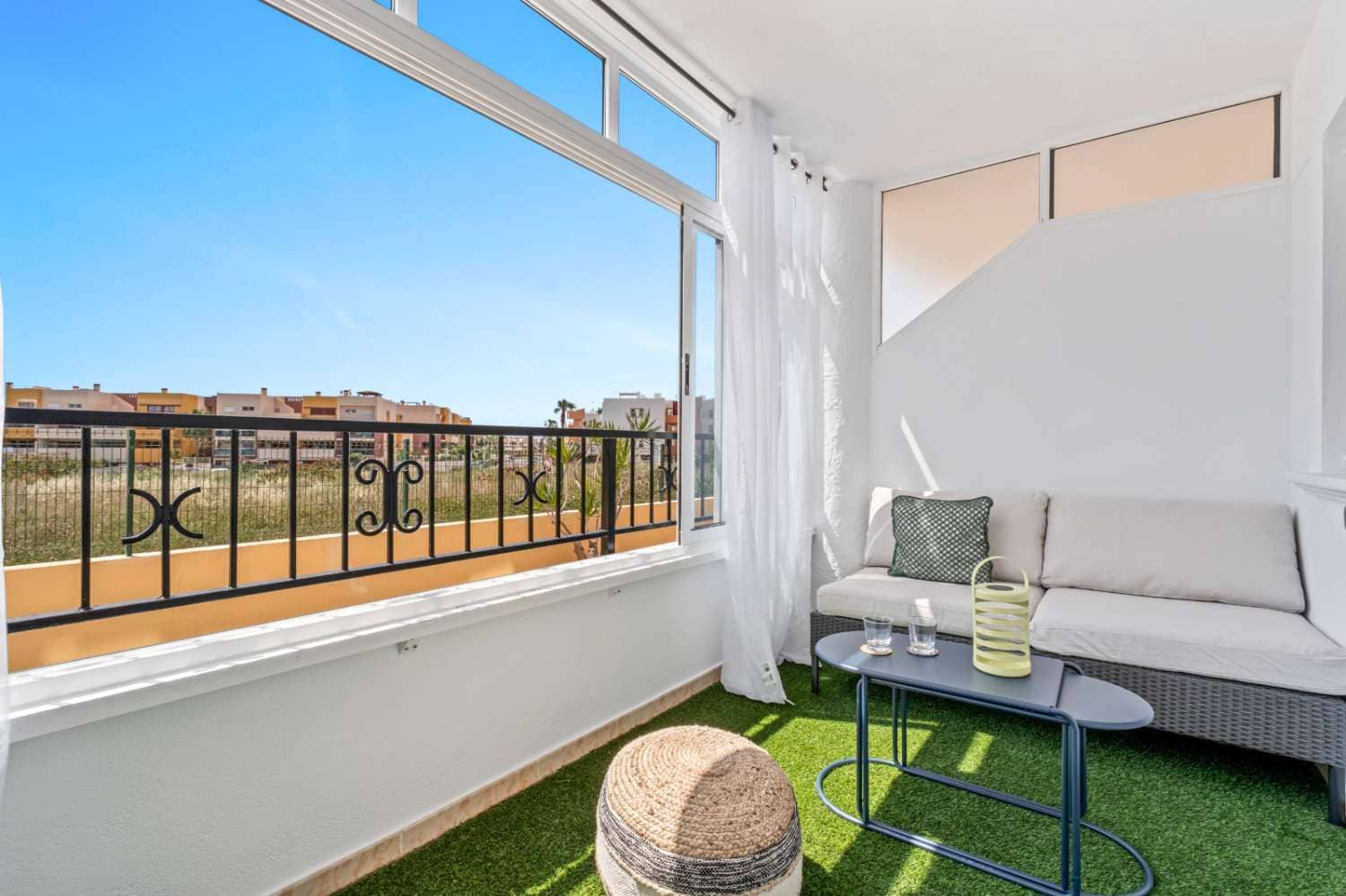 2 soverom Strandleiligheter til salgs i Orihuela Costa med svømmebasseng - € 199 800 (Ref: 9822034)