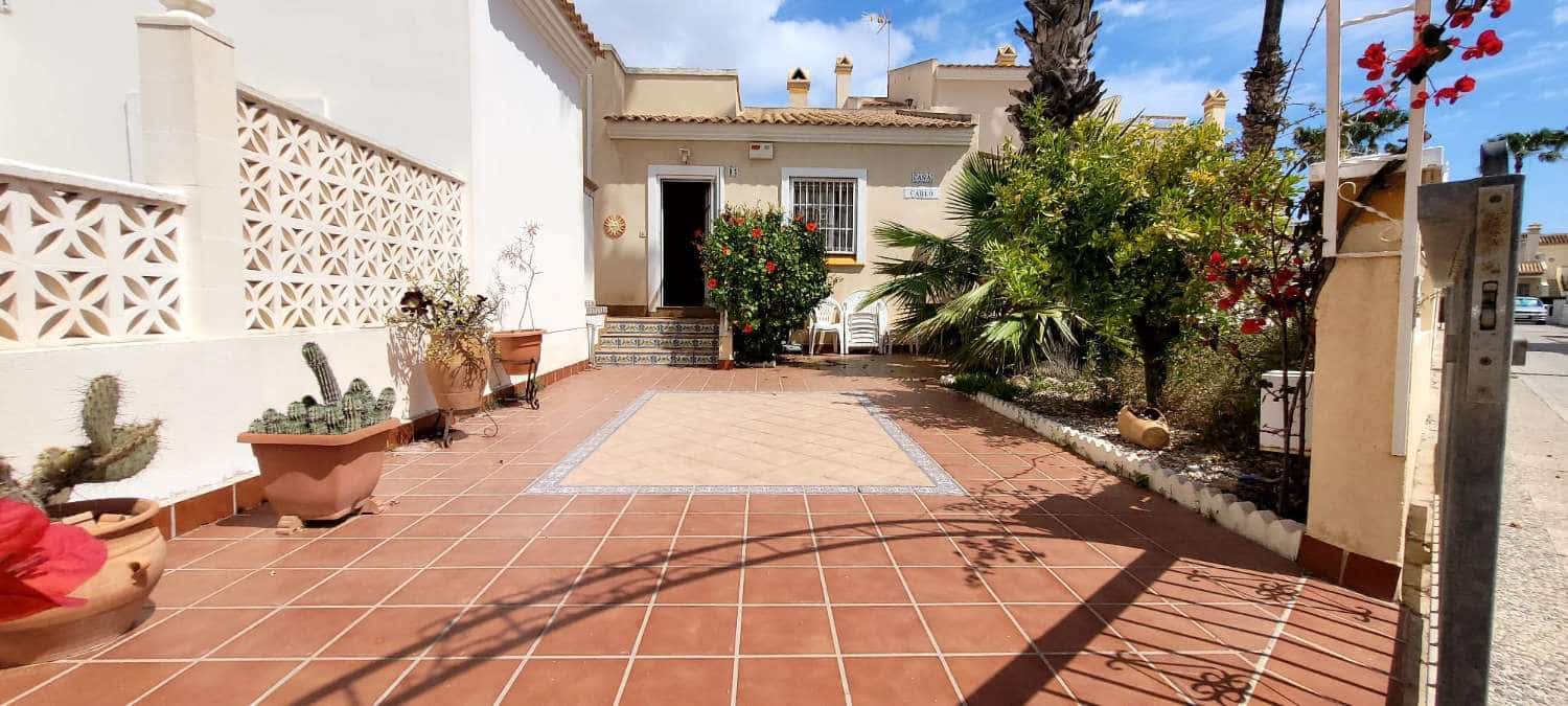 2 camera da letto Bungalow in vendita in Playa Flamenca con piscina - 249.000 € (Rif: 9828292)