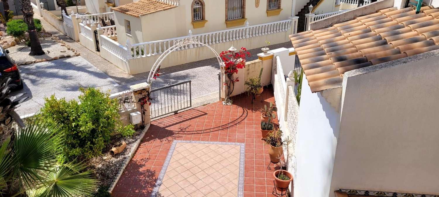 2 camera da letto Bungalow in vendita in Playa Flamenca con piscina - 249.000 € (Rif: 9828292)