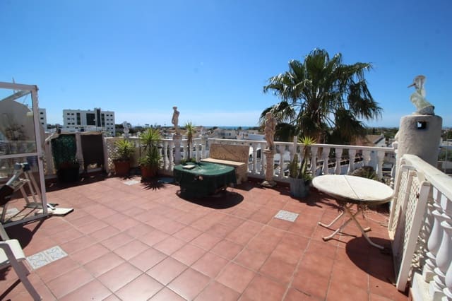 4 soverom Villa til salgs i Mil Palmeras, Pilar de la Horadada med svømmebasseng - € 350 000 (Ref: 9833299)