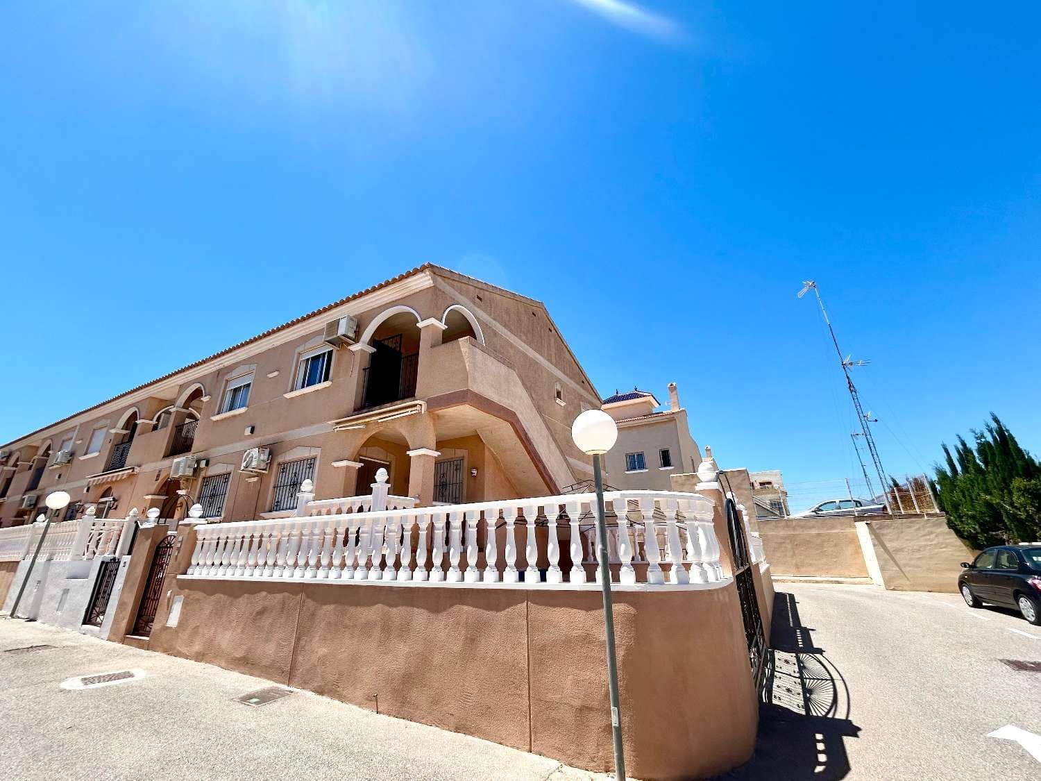 2 soveværelse Penthouse til salg i La Zenia med swimmingpool - € 165.000 (Ref: 9854980)