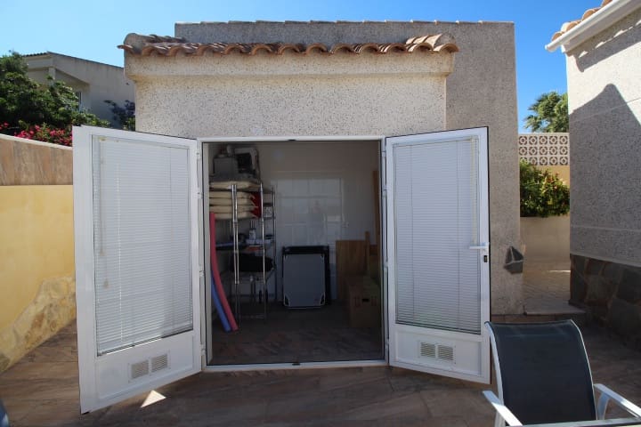 2 quarto Moradia para venda em San Miguel de Salinas com piscina - 389 000 € (Ref: 9864072)