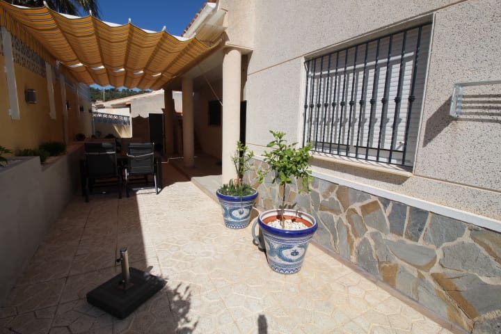 2 quarto Moradia para venda em San Miguel de Salinas com piscina - 389 000 € (Ref: 9864072)