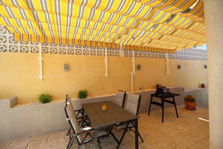 2 quarto Moradia para venda em San Miguel de Salinas com piscina - 389 000 € (Ref: 9864072)