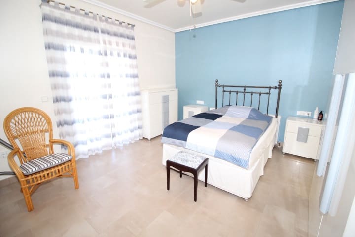 2 quarto Moradia para venda em San Miguel de Salinas com piscina - 389 000 € (Ref: 9864072)