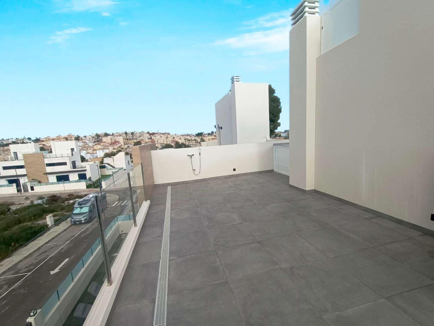 2 soverom Kjedet enebolig til salgs i Orihuela med svømmebasseng - € 434 950 (Ref: 9864073)