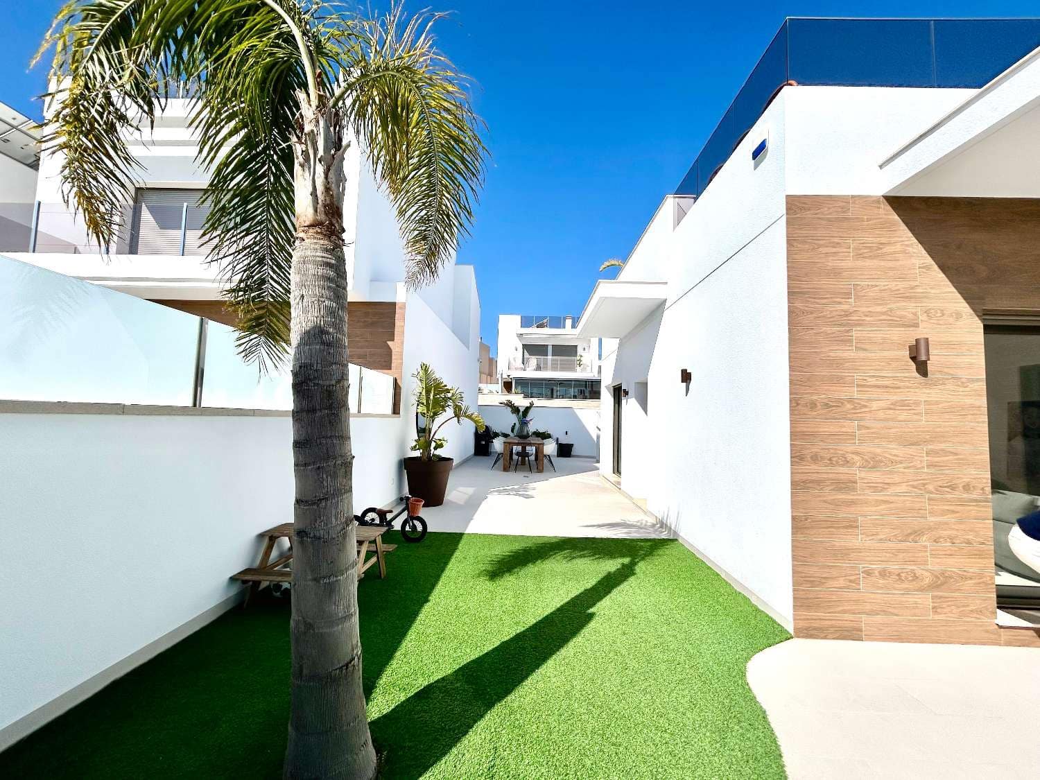 4 sovrum Semi-fristående Villa till salu i San Miguel de Salinas med pool - 605 000 € (Ref: 9866546)