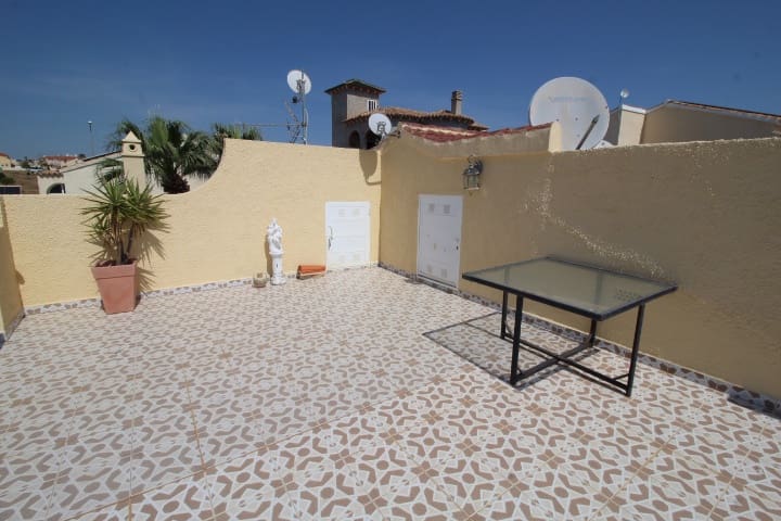 4 quarto Moradia para venda em Orihuela Costa com piscina - 399 000 € (Ref: 9877925)