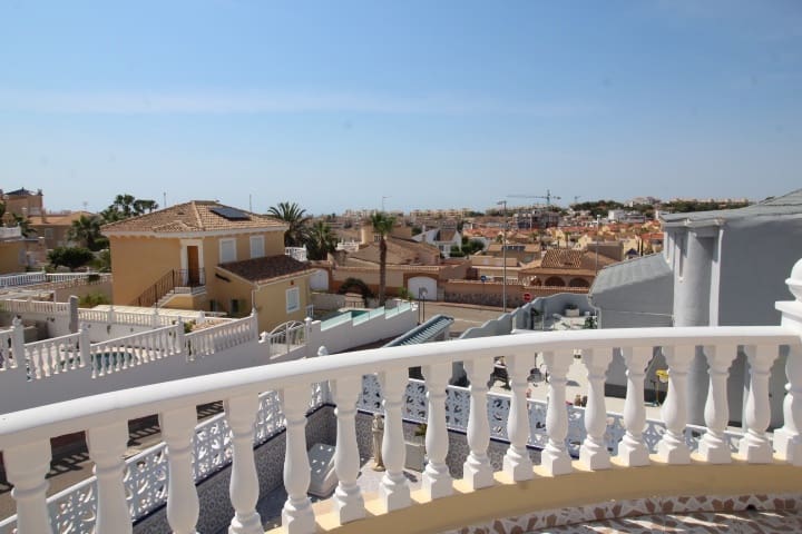 4 quarto Moradia para venda em Orihuela Costa com piscina - 399 000 € (Ref: 9877925)