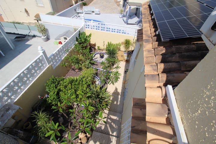 4 quarto Moradia para venda em Orihuela Costa com piscina - 399 000 € (Ref: 9877925)