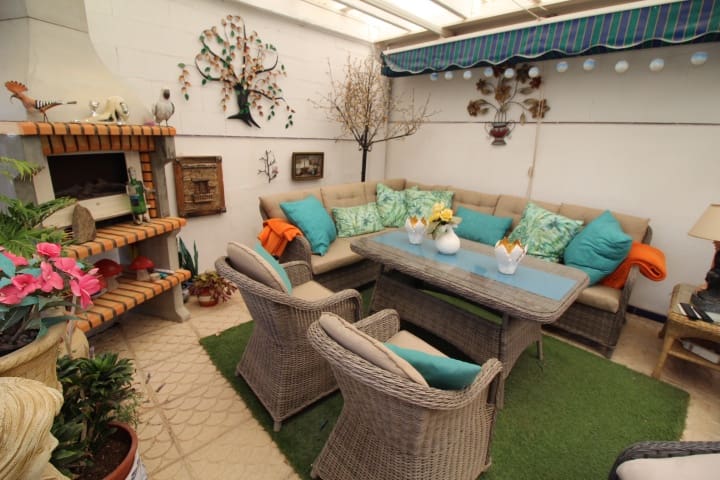4 quarto Moradia para venda em Orihuela Costa com piscina - 399 000 € (Ref: 9877925)