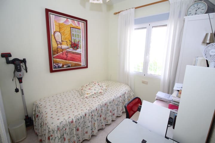 4 quarto Moradia para venda em Orihuela Costa com piscina - 399 000 € (Ref: 9877925)