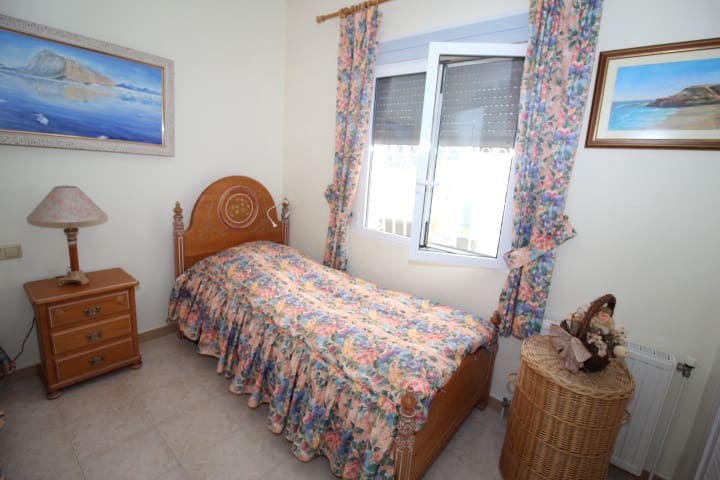 4 quarto Moradia para venda em Orihuela Costa com piscina - 399 000 € (Ref: 9877925)