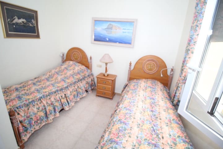 4 quarto Moradia para venda em Orihuela Costa com piscina - 399 000 € (Ref: 9877925)