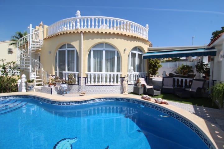 4 quarto Moradia para venda em Orihuela Costa com piscina - 399 000 € (Ref: 9877925)