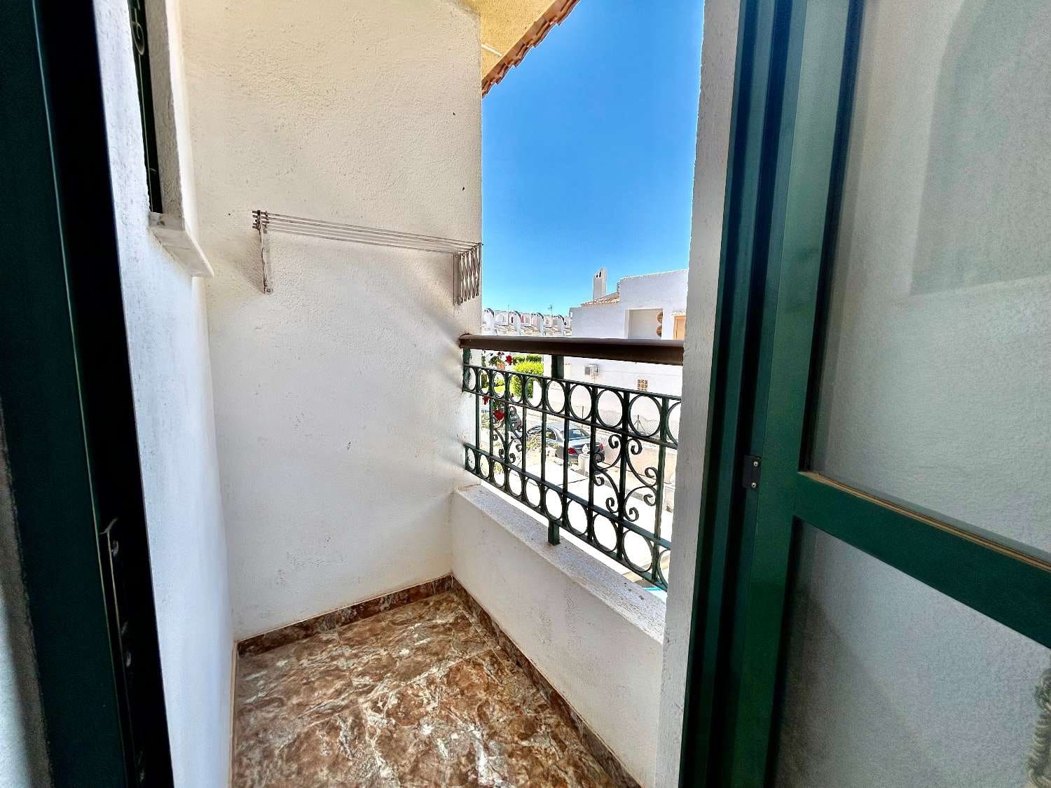 3 chambre Bungalow à vendre à La Zenia avec piscine - 250 000 € (Ref: 9880594)