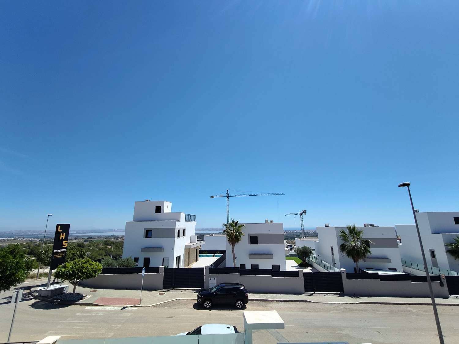 3 soverom Rekkehus til salgs i San Miguel de Salinas med svømmebasseng - € 399 000 (Ref: 9893721)