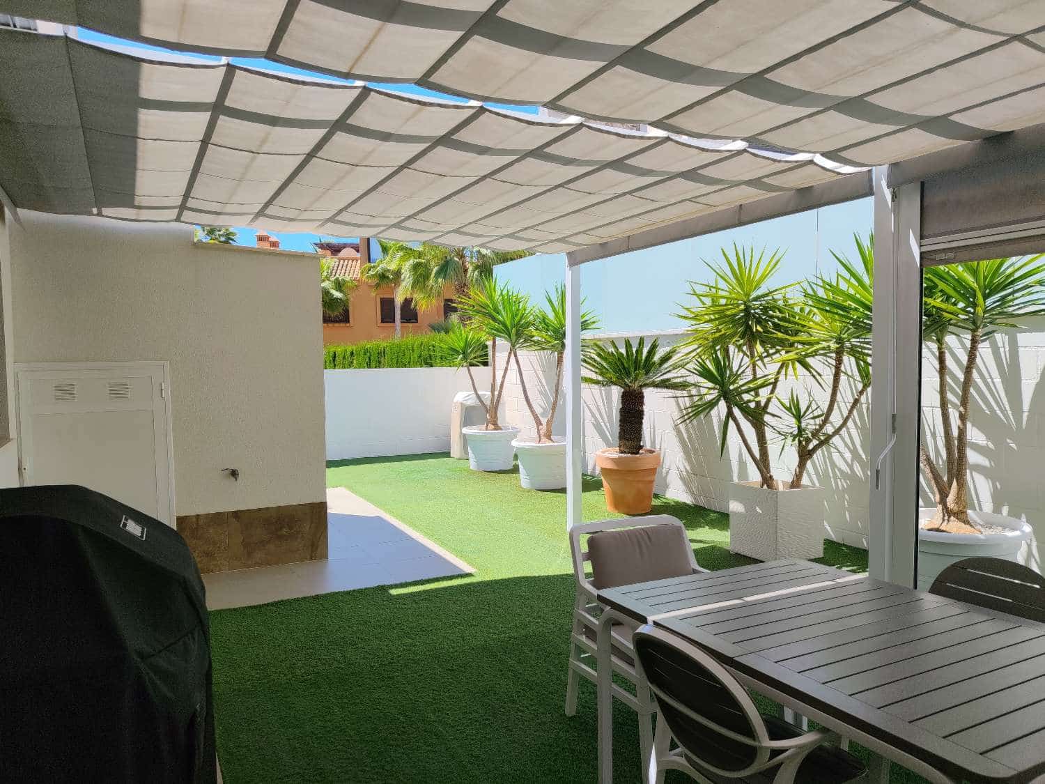 3 soverom Rekkehus til salgs i San Miguel de Salinas med svømmebasseng - € 399 000 (Ref: 9893721)