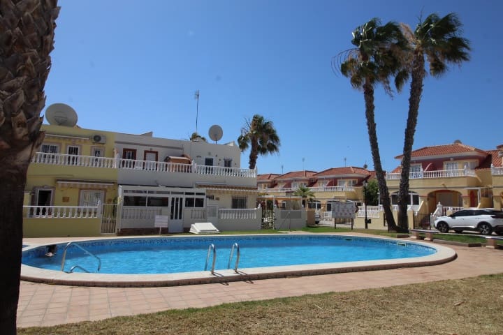 2 camera da letto Bungalow in vendita in Cabo Roig con piscina - 173.500 € (Rif: 9921700)