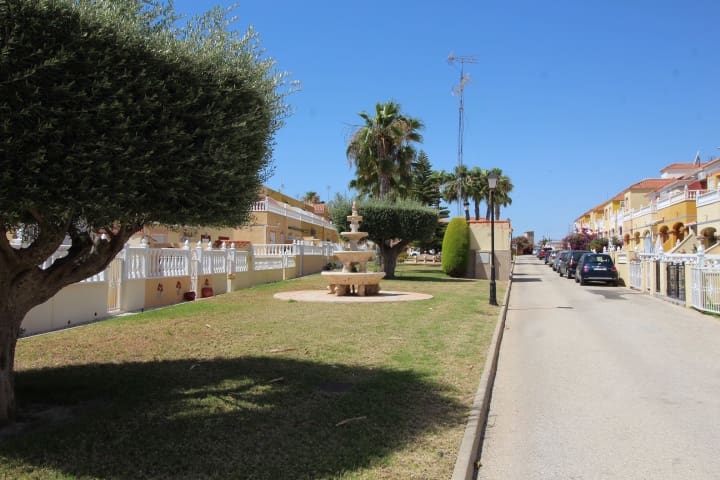 2 camera da letto Bungalow in vendita in Cabo Roig con piscina - 173.500 € (Rif: 9921700)