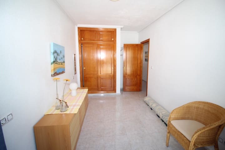 2 soveværelse Bungalow til salg i Orihuela Costa med swimmingpool - € 149.000 (Ref: 9949169)