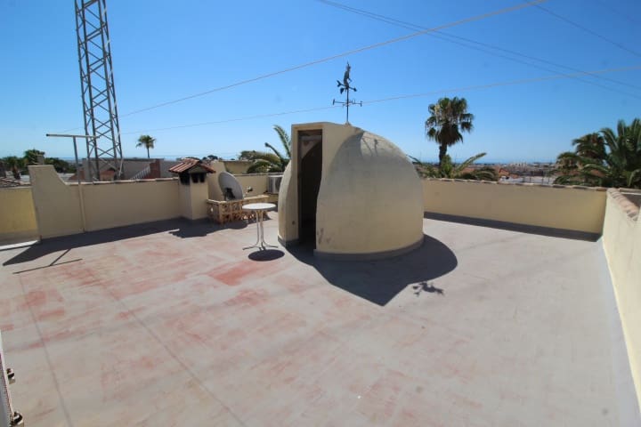 2 soveværelse Villa til salg i San Miguel de Salinas med swimmingpool - € 450.000 (Ref: 9953745)