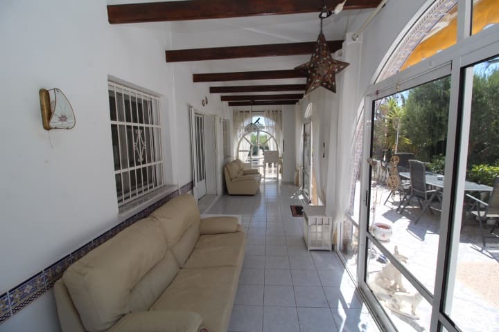 2 soveværelse Villa til salg i San Miguel de Salinas med swimmingpool - € 450.000 (Ref: 9953745)