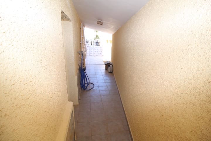 2 soveværelse Villa til salg i San Miguel de Salinas med swimmingpool - € 450.000 (Ref: 9953745)