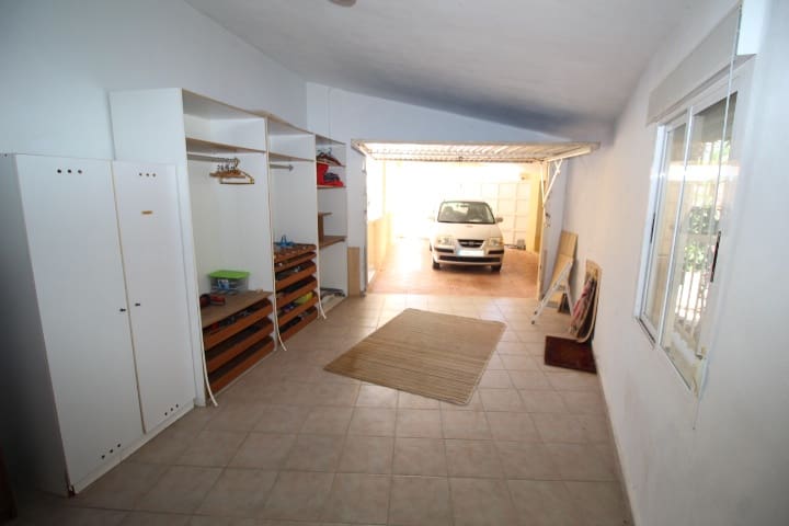 2 soveværelse Villa til salg i San Miguel de Salinas med swimmingpool - € 450.000 (Ref: 9953745)