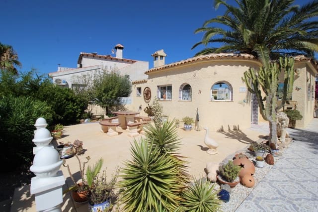 2 soveværelse Villa til salg i Blue Lagoon med swimmingpool - € 450.000 (Ref: 9953745)