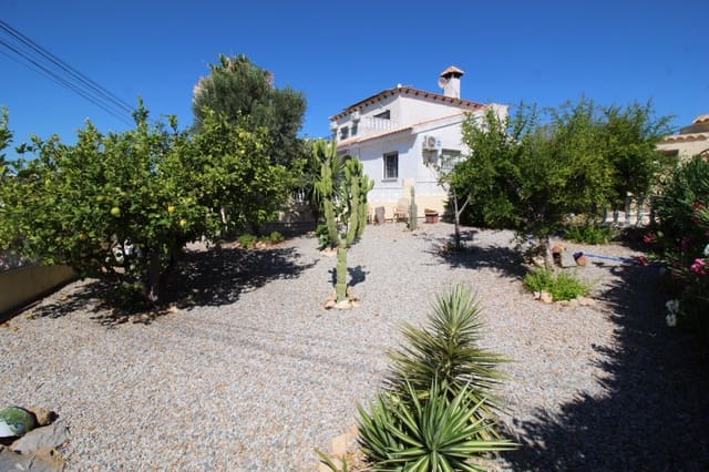 2 soveværelse Villa til salg i Blue Lagoon med swimmingpool - € 450.000 (Ref: 9953745)