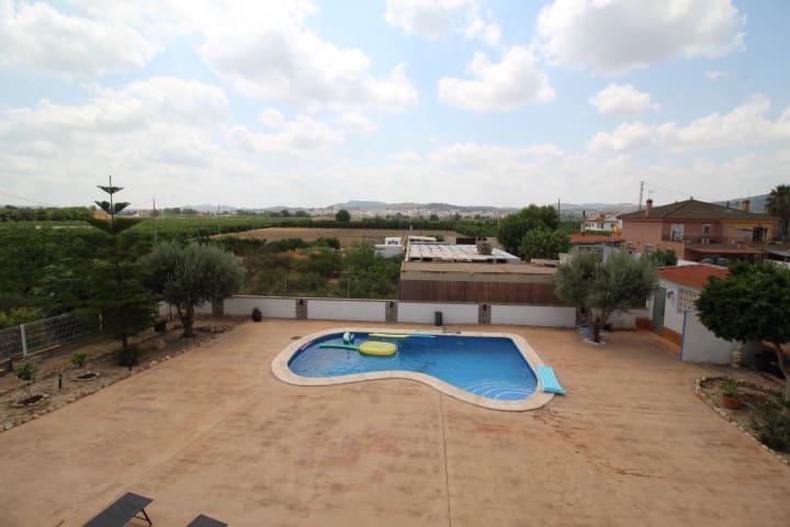 3 Zimmer Villa zu verkaufen in Bigastro mit Pool - 425.000 € (Ref: 9996627)