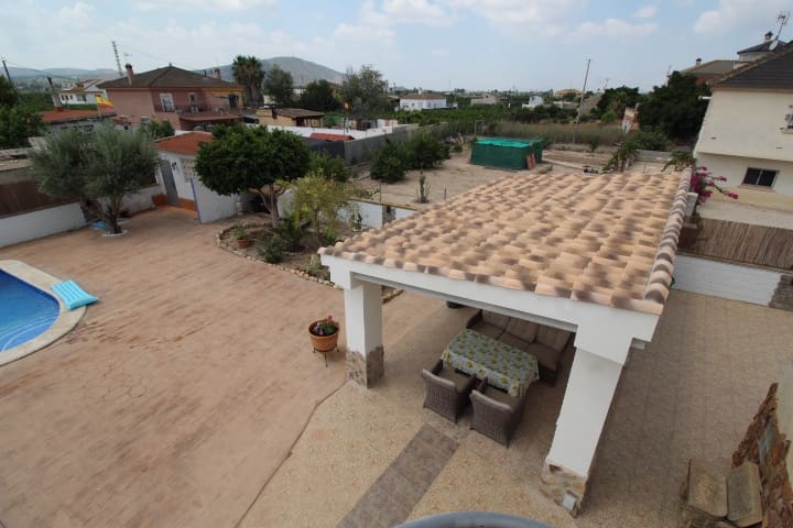 3 Zimmer Villa zu verkaufen in Bigastro mit Pool - 425.000 € (Ref: 9996627)