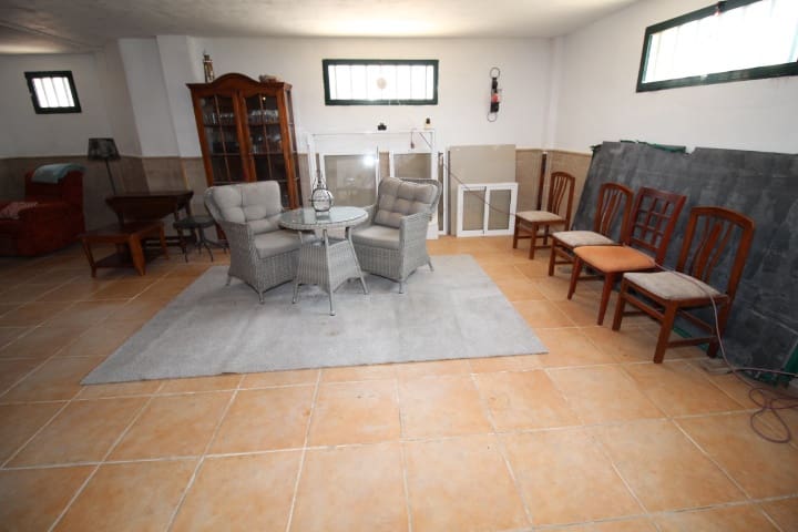 3 Zimmer Villa zu verkaufen in Bigastro mit Pool - 425.000 € (Ref: 9996627)